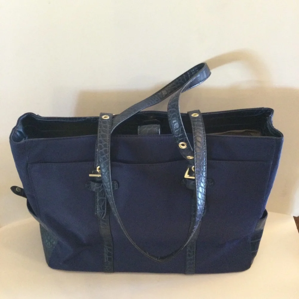 Tutilo New York Navy Blue Briefcase Tote Laptop Bag With IPad Seperate Bag Nice